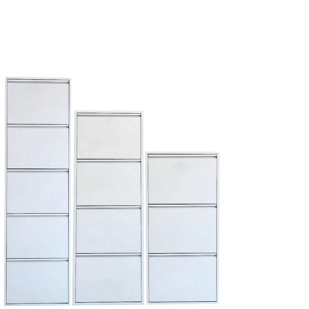 Beyaz Metal Ayakkabılık